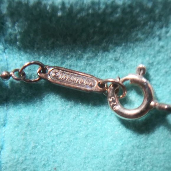 Tiffany & Co. MOM Heart Necklace, Sterling Silver. IOB - Picture 6 of 6